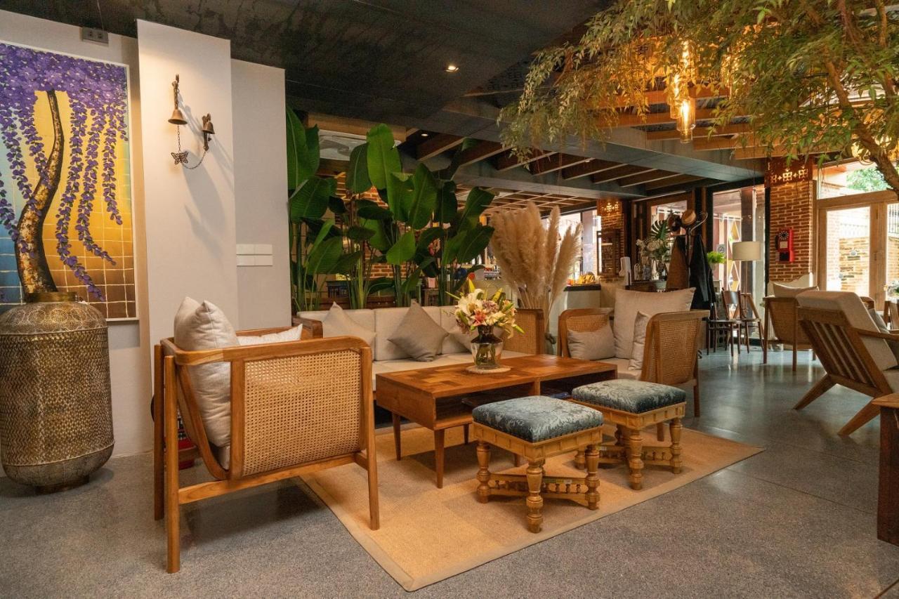Sanae' Oldtown Hotel Chiang Mai Exterior photo
