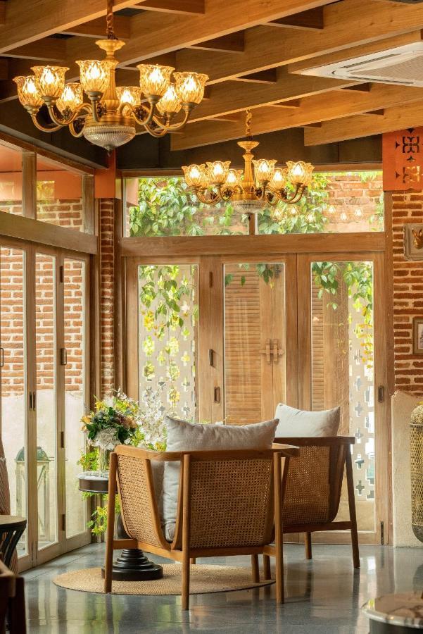 Sanae' Oldtown Hotel Chiang Mai Exterior photo